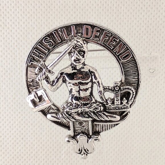 Vintage McFarlane Scottish Clan Badge Scotland Silver Tone Metal Brooch Pin - Picture 8 of 8